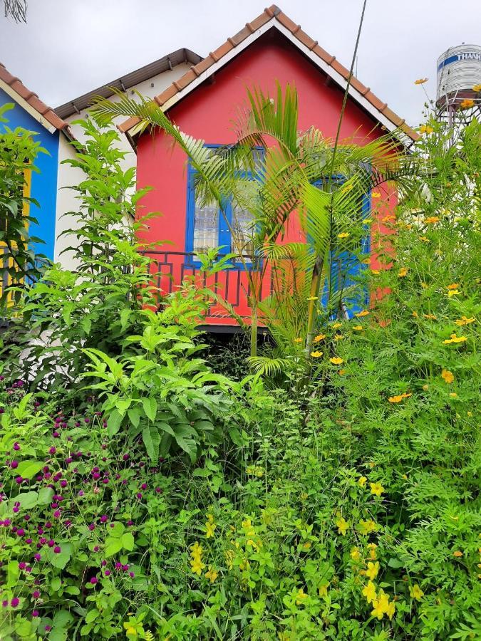 Homestay Nang Nghieng Kon Tum Buitenkant foto