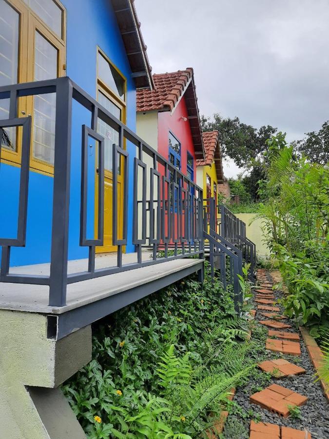 Homestay Nang Nghieng Kon Tum Buitenkant foto