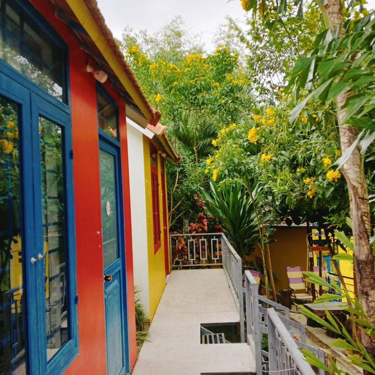 Homestay Nang Nghieng Kon Tum Buitenkant foto